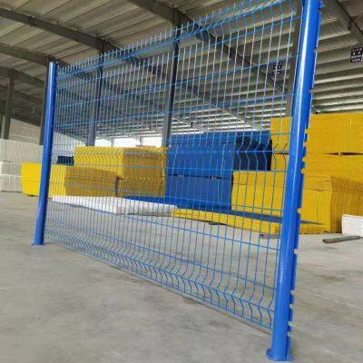 Customizable Green Security 3D Folding Welded Wire Mesh Fence for School Playground photo-5