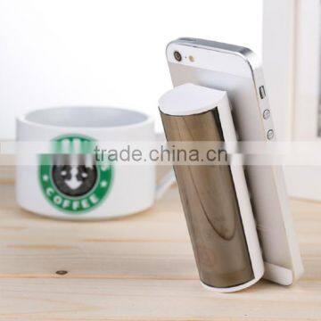 Factory Price Power Bank With Sucker 2600mah photo-2