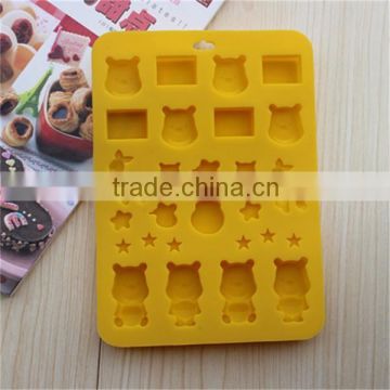 Hot sale lovely bear design animal shaped silicone cake mould