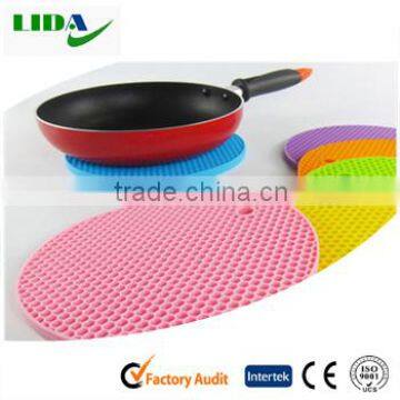 100% food grade heat resistant reusable silicone hot pot holder KIT800