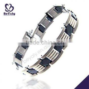 China Manufacturer 2015 latest stainless steel gold bracelet with pendant