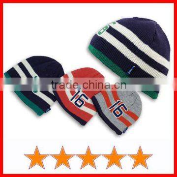 Fancy braid little boy knitted beanie winter hats with print (SU-KH53009)
