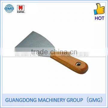 Scraper Clipped Wooden Handle with Hole