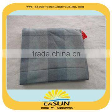 Cheap Disposable heavy thick fleece blanket in bulk