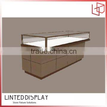 Modern Glass Display Case for Collectibles photo-5