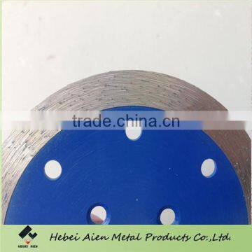 Low price Hot Pressed Sintered Diamond Small Saw Blade/ Diamond Tool