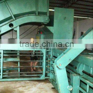 Hydraulic Horizontal Semi-automatic Baler Machine for Scrap Paper, Cardboard, Plastic YB3-80T photo-3