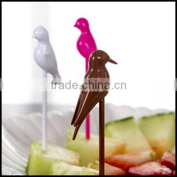 Eco-friendly Creative Cute Design Bird Shape ABS Plastic Fruit Fork Set With Birdcage Dessert Fork Set Wholesale photo-3
