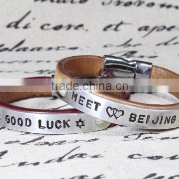 Italian Leather Bracelets Promotion Gift Letter Bracelets for Valentines photo-2