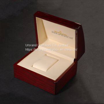 Glossy Piano Lacquer Watch Box Exquisite Wooden Watch Packaging Boxes With Custom Logo.