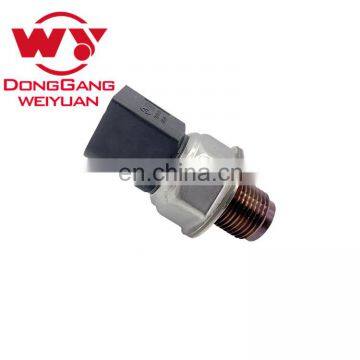 Fuel rail pressure sensor 5WS40209 For Land Rover LR3 LR4 2.7 Diesel Thread M18X1.5