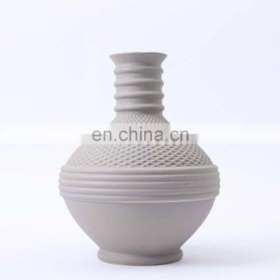 2021 Nordic Designed Handcraft Matte Porcelain Ceramic Elegant Bud Vase for Flower Arrange photo-5