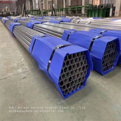 Tubería de acero sin costura A335 P5 T5 y P11 T11, tubería sin costura industrial de dimensiones precisas y resistente a altas temperaturas