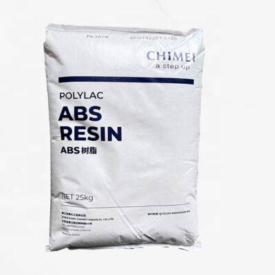 Partículas de plástico de grado de moldeo por inyección ABS121H de alto brillo con alta rigidez y resistencia