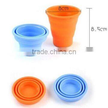Silicone folding cup