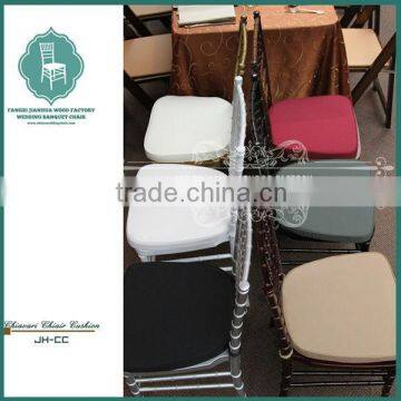 Chair cushions on Promotion