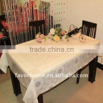 Popular waterproof tablecloths for weddings
