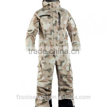 Fashion camouflage ski wear