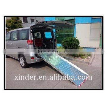 2015 hot sale BMWR Manual Wheelchair Ramp for Van Loading 350kg with CE certificate