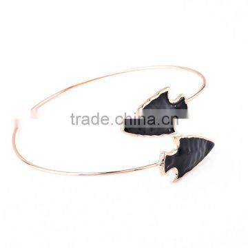 Hot Gold Triangle Arrows Arm Chain photo-3