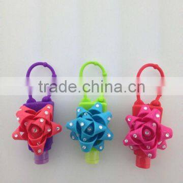 Adults Age Group Hand Sanitizer Holder or Toilet Soap for Basic Cleaning photo-4