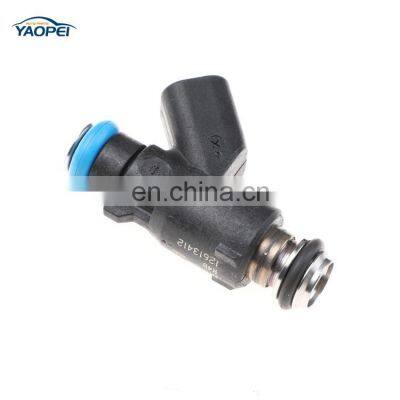 12613412 Fuel Injector 4 Holes For Cadillac Chevrolet Express 2500 3500 Suburban 3500 HD Silverado Sierra 2500 HD