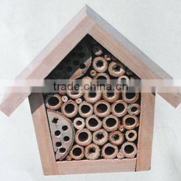 wooden Eco-friendly wasp house