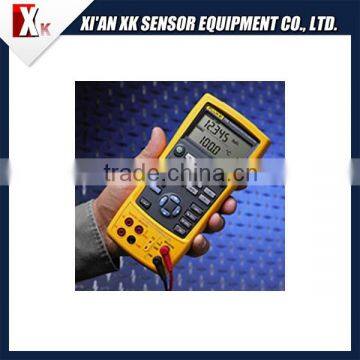 Fluke 724 Temperature Calibrator