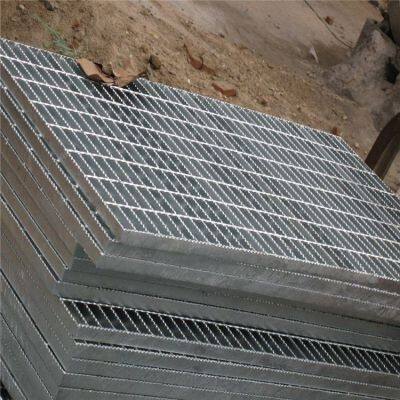 Steel Grating Stair Treads With Serrated Nosing Anti-Slip Surface for Industrial Walkways photo-3