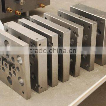 Pvc/wpc profile mould