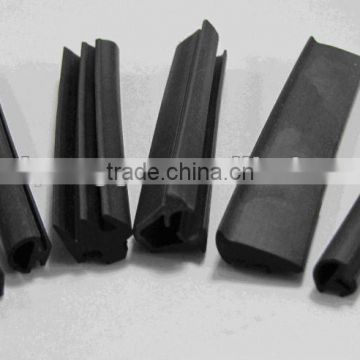 Sliding door rubber seal