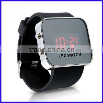 very cheap and new silicone led watch for gifts