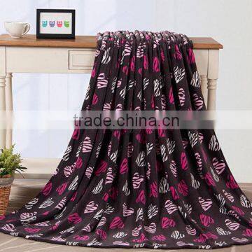 Heart Pattern 100% Polyester Coral Fleece Blanket photo-4