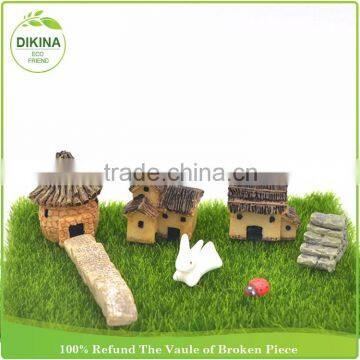 bonsai House dolls plants garden terrarium greensward stone steps house rabbit ladybug collectible clown figurines