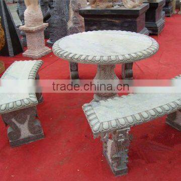 YT carved stone balustrade