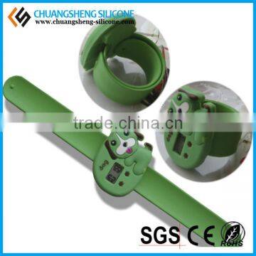 Silicone no Harm Touch Bracelet Watch photo-4