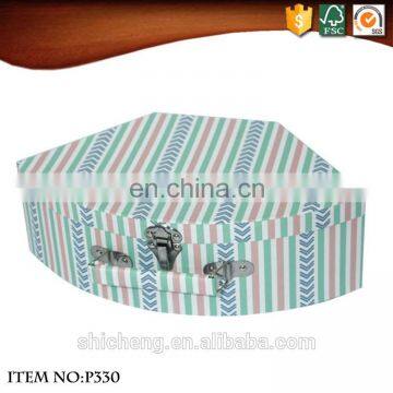 Kids Barbie Doll Cardboard Paper Suitcase With Metal Lock photo-4