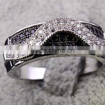 Trending Style Curve Wavy Pattern Jet & Clear Zirconia Stones Party Jewelry Ring photo-6