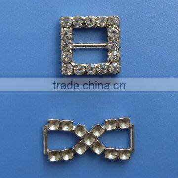 Mini rhinestone buckle