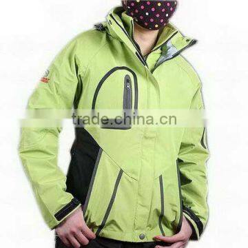 Waterproof 3 in 1 winter windbreaker woman green