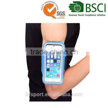 China Manufactorer Custom Sports Running Arm Band With Reflective Strip photo-4