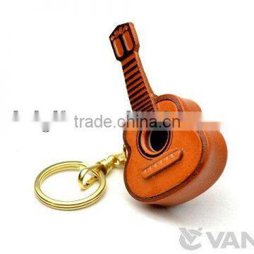 Customized Orange Color guitar shape Zinc-alloy material key chain