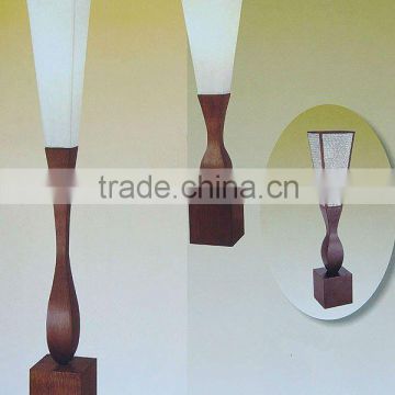 2015 Wood table lamp