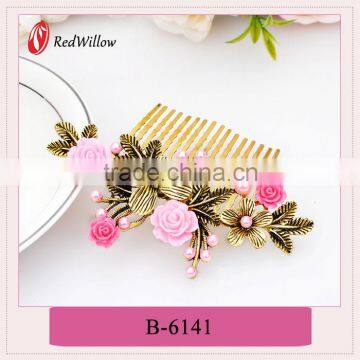 2016 Latest gift made in China wholesale latest fashion rhinestone hair claw,,new design hair claw,designer flower hair claw