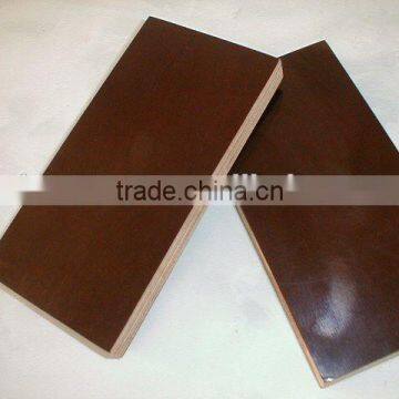 black film faced plywood from linyi factory BB/CC grade