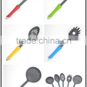 Latest Design Commercial Industrial Nylon Gravy Sauce Ladle Kitchen Accessories photo-2