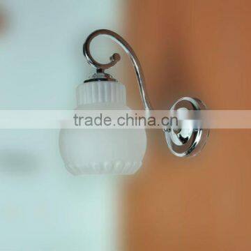 2011 hot decorative wall lightimg\lamp