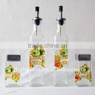 square glass spice bottle set