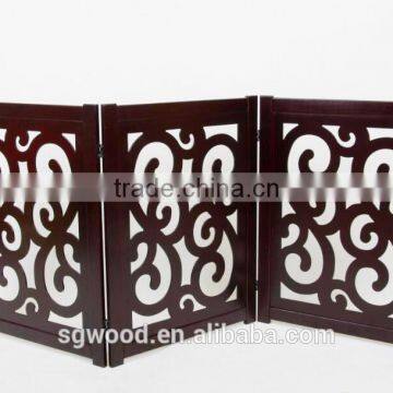 Free standing wooden pet gate with high quality pet fence