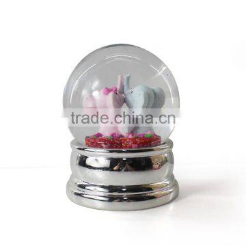 2015 Newest Elephant Plastic Snow Globe for Christmas photo-4